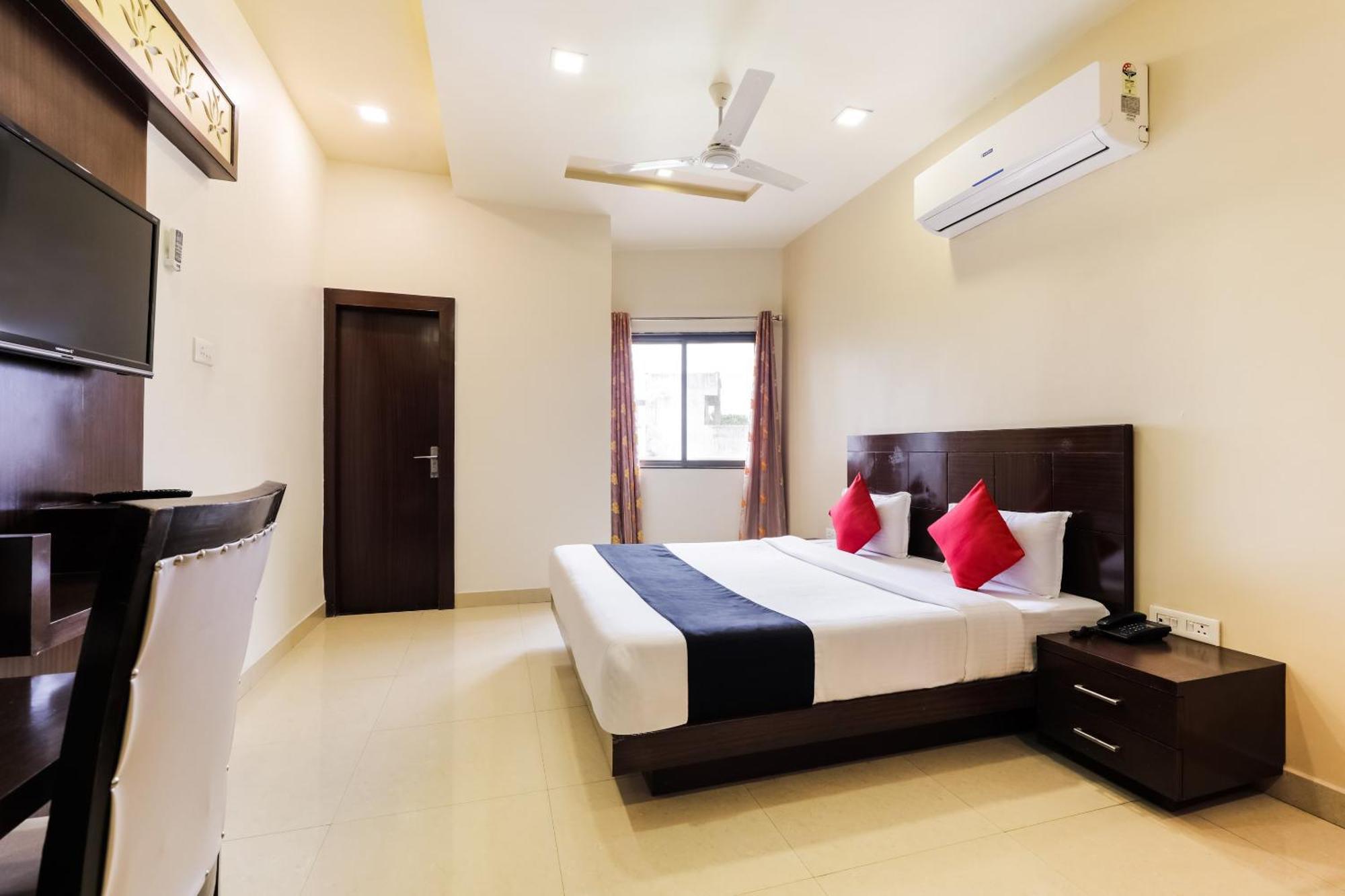 Super Townhouse Lalghati Near Airport Bhopal Exterior foto