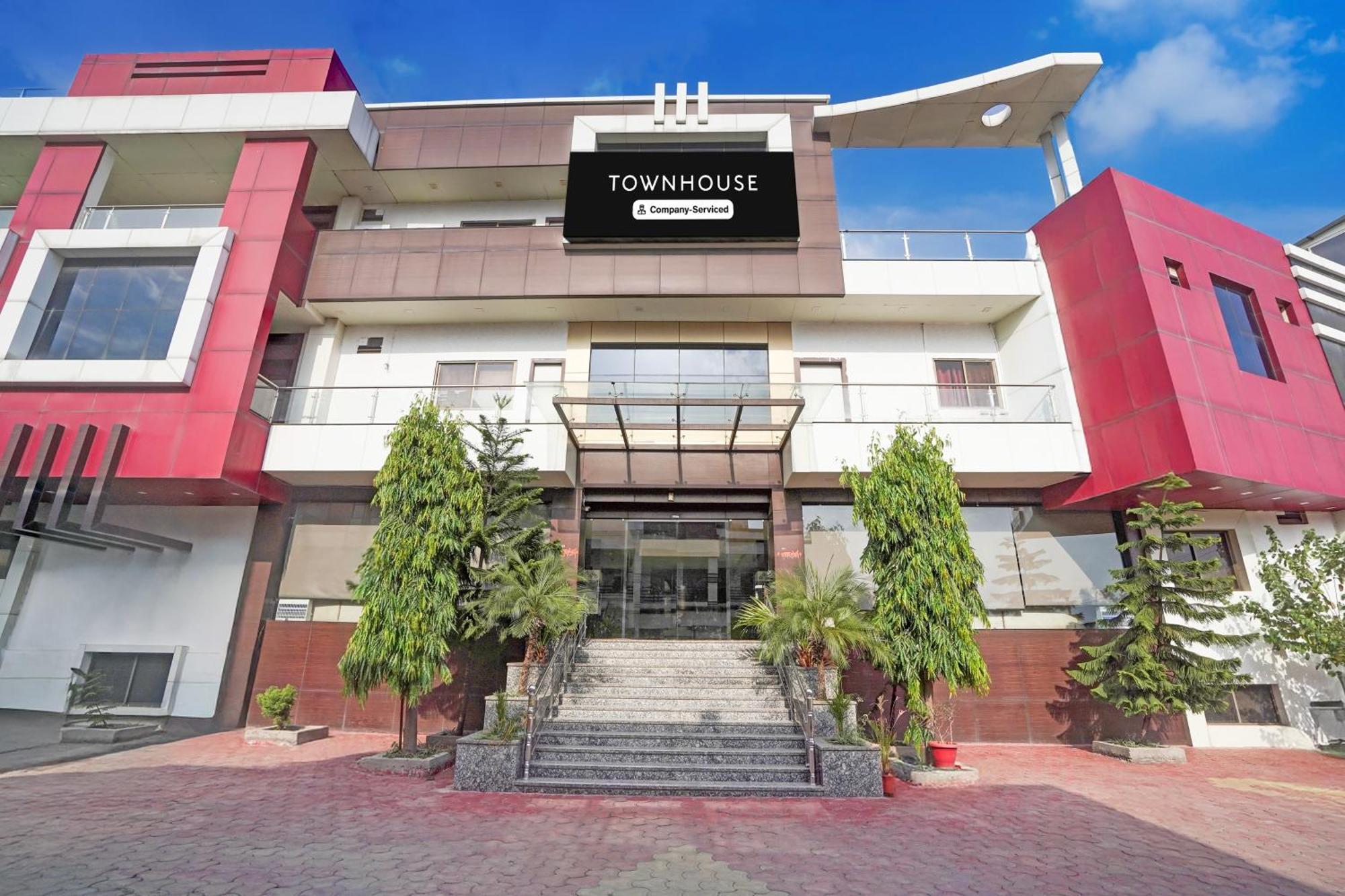 Super Townhouse Lalghati Near Airport Bhopal Exterior foto